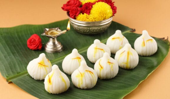 Ganpati Prasad Ideas for 2025: Dishes You Can't Miss This Yea 7 Ganpati prasad ideas bhog recipes for Ganesh Chaturthi Raw Image