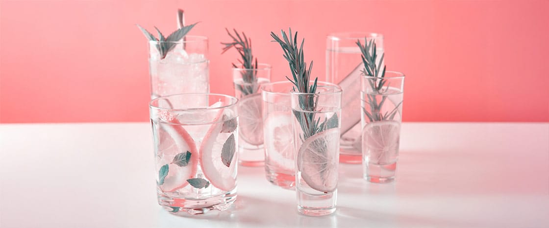 The Complete List of Cocktail Trends for 2025 5 7