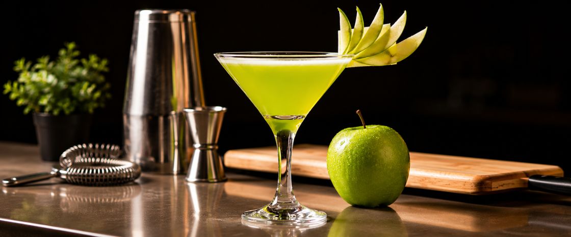 The 50 Best Mocktails and Low-ABV Party Drinks for Any Event 16 10