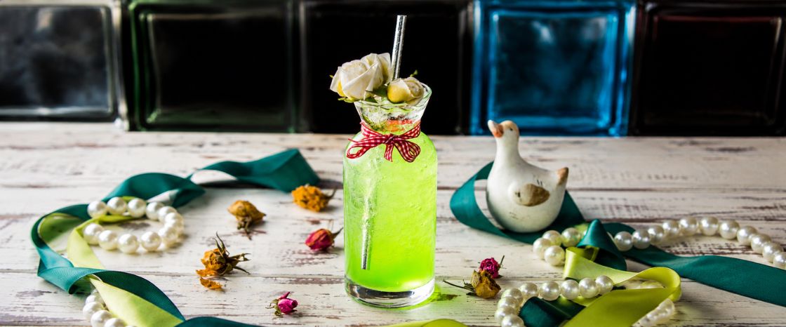 The 50 Best Mocktails and Low-ABV Party Drinks for Any Event 18 40